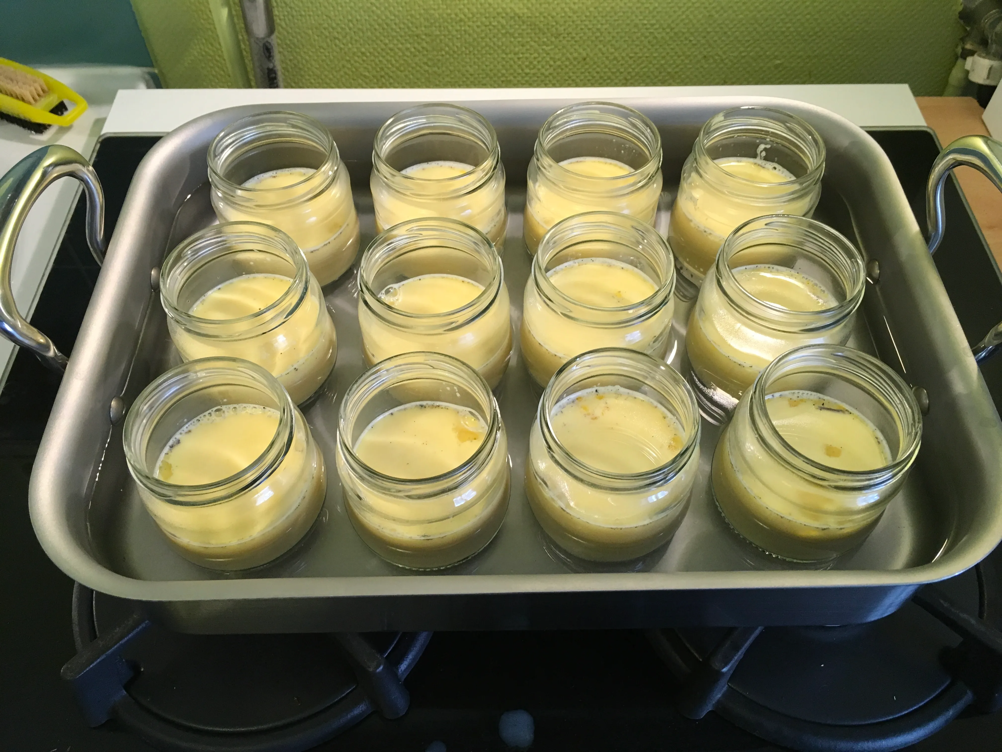 Œufs au lait sortant du four